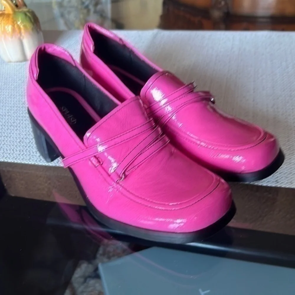 Vintage 90's Square Toe Chunky Heel 👠 size 8